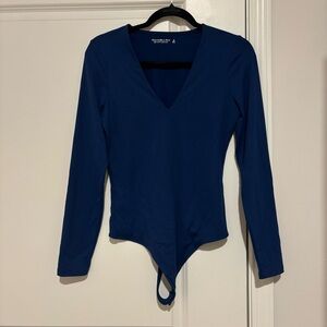 Abercrombie & Fitch Long-Sleeve Seamless Fabric V-Neck Bodysuit in Blue